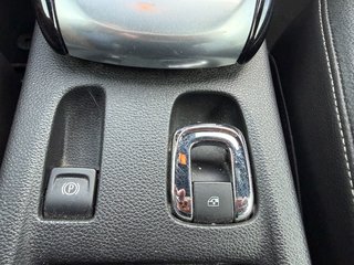 2016 Buick Cascada in Plessisville, Quebec - 16 - w320h240px