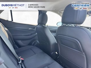 Buick Encore GX  2023 à Victoriaville, Québec - 14 - w320h240px