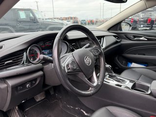 2018 Buick Regal Sportback in Victoriaville, Quebec - 18 - w320h240px