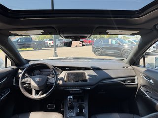 2019 Cadillac XT4 in Plessisville, Quebec - 10 - w320h240px