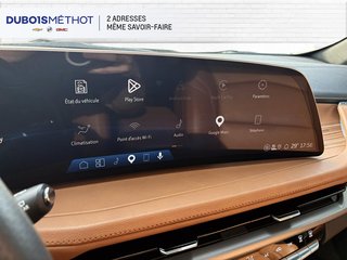 2024 Cadillac XT4 in Victoriaville, Quebec - 27 - w320h240px