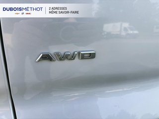 2024 Cadillac XT4 in Victoriaville, Quebec - 10 - w320h240px