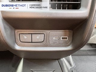2024 Cadillac XT4 in Victoriaville, Quebec - 14 - w320h240px