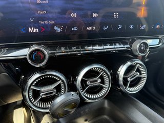 Chevrolet Blazer EV  2024 à Victoriaville, Québec - 28 - w320h240px
