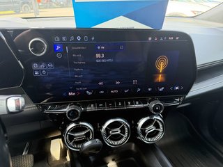 Chevrolet Blazer EV  2024 à Victoriaville, Québec - 24 - w320h240px
