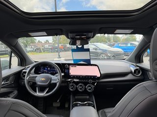 2025 Chevrolet Blazer EV in Victoriaville, Quebec - 13 - w320h240px