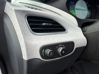 2019 Chevrolet Bolt EV in Victoriaville, Quebec - 16 - w320h240px