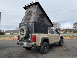 2022 Chevrolet Colorado 4WD ZR2, ALU-CAB, CANOPY CAMPER V6 3.6L OVERLAND in Plessisville, Quebec - 6 - w320h240px