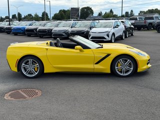 2016 Chevrolet Corvette in Victoriaville, Quebec - 8 - w320h240px