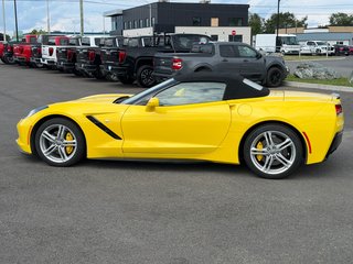 2016 Chevrolet Corvette in Victoriaville, Quebec - 11 - w320h240px