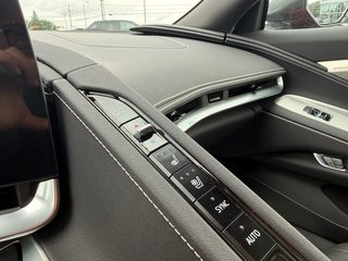 2025 Chevrolet Corvette in Plessisville, Quebec - 28 - w320h240px