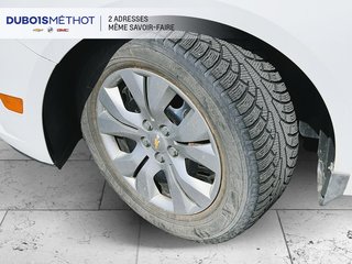 2014 Chevrolet Cruze 1LT, AUTOMATIQUE, BERLINE, AIR CLIMATISEE !!! in Plessisville, Quebec - 2 - w320h240px