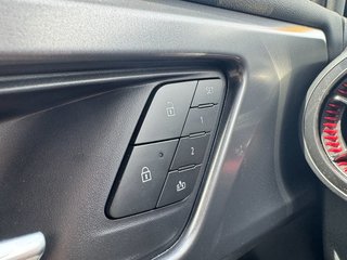 Chevrolet Equinox EV  2025 à Plessisville, Québec - 25 - w320h240px