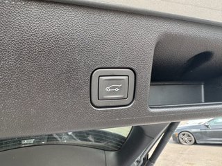 Chevrolet Equinox EV  2025 à Plessisville, Québec - 11 - w320h240px