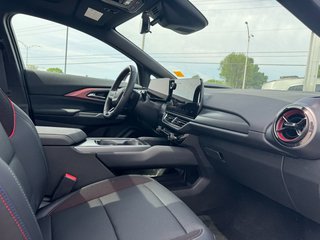 Chevrolet Equinox EV  2025 à Plessisville, Québec - 16 - w320h240px
