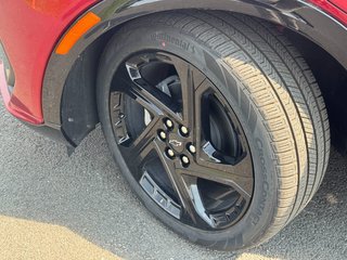 2025 Chevrolet Equinox EV in Victoriaville, Quebec - 2 - w320h240px