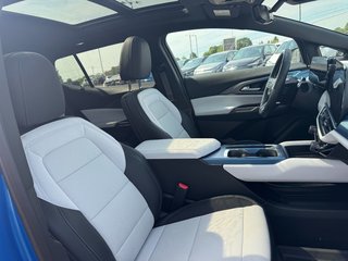 2025 Chevrolet Equinox EV in Victoriaville, Quebec - 17 - w320h240px