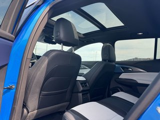 2025 Chevrolet Equinox EV in Victoriaville, Quebec - 12 - w320h240px