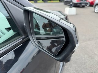 Chevrolet Equinox  2023 à Victoriaville, Québec - 10 - w320h240px