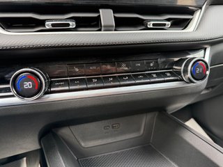 2025 Chevrolet Equinox in Victoriaville, Quebec - 26 - w320h240px