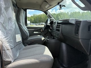 Chevrolet Express Commercial Cutaway  2025 à Victoriaville, Québec - 11 - w320h240px