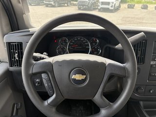 Chevrolet Express Commercial Cutaway  2025 à Victoriaville, Québec - 15 - w320h240px