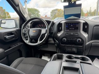 Chevrolet Silverado 1500  2022 à Plessisville, Québec - 12 - w320h240px
