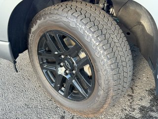 Chevrolet Silverado 1500  2023 à Victoriaville, Québec - 29 - w320h240px