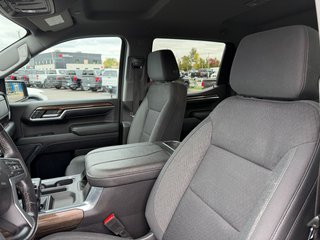 Chevrolet Silverado 1500  2023 à Victoriaville, Québec - 14 - w320h240px