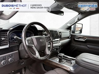 Chevrolet Silverado 1500  2023 à Victoriaville, Québec - 4 - w320h240px