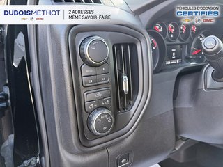 2024 Chevrolet Silverado 1500 in Victoriaville, Quebec - 23 - w320h240px