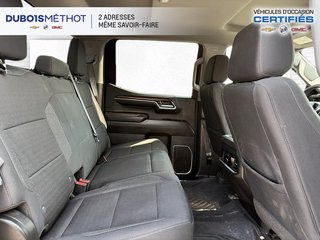 2024 Chevrolet Silverado 1500 in Victoriaville, Quebec - 14 - w320h240px