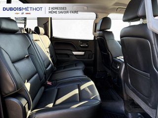 2015 Chevrolet Silverado 2500HD in Plessisville, Quebec - 16 - w320h240px
