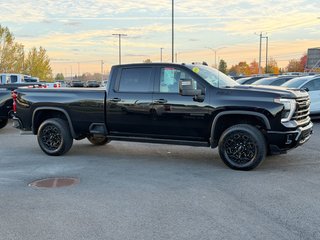 Chevrolet Silverado 2500HD  2024 à Plessisville, Québec - 8 - w320h240px
