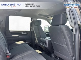 Chevrolet Silverado 2500HD  2024 à Plessisville, Québec - 12 - w320h240px