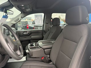 Chevrolet Silverado 2500HD  2024 à Victoriaville, Québec - 14 - w320h240px