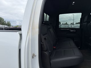 Chevrolet Silverado 3500HD  2024 à Victoriaville, Québec - 12 - w320h240px