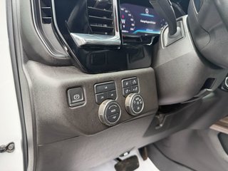 2024 Chevrolet Silverado 3500HD in Plessisville, Quebec - 24 - w320h240px