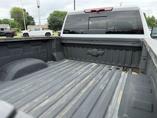 Chevrolet Silverado 3500HD  2024 à Victoriaville, Québec - 11 - w320h240px