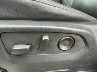 Chevrolet Silverado 3500HD  2024 à Victoriaville, Québec - 18 - w320h240px
