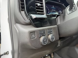 Chevrolet Silverado 3500HD  2024 à Victoriaville, Québec - 20 - w320h240px