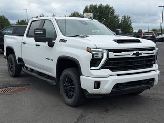 Chevrolet Silverado 3500HD  2024 à Victoriaville, Québec - 10 - w320h240px