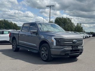 Ford F-150 Lightning  2022 à Plessisville, Québec - 9 - w320h240px