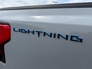 Ford F-150 Lightning  2023 à Plessisville, Québec - 12 - w320h240px