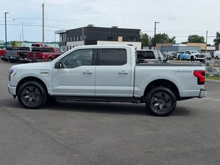 Ford F-150 Lightning  2023 à Plessisville, Québec - 6 - w320h240px