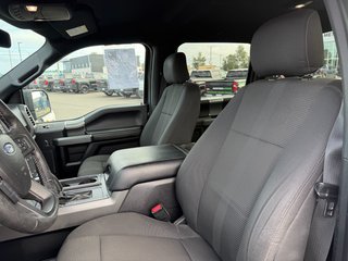 2016 Ford F-150 in Victoriaville, Quebec - 17 - w320h240px