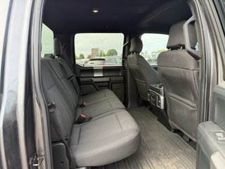 2016 Ford F-150 in Victoriaville, Quebec - 11 - w320h240px