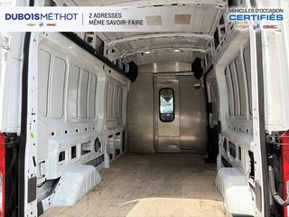 2022 Ford Transit Cargo Van in Victoriaville, Quebec - 11 - w320h240px