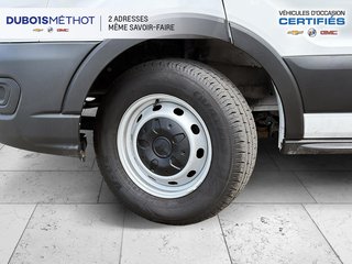 2022 Ford Transit Cargo Van in Victoriaville, Quebec - 2 - w320h240px