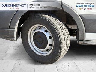 2024 Ford Transit Cargo Van T-250, TOIT ELEVE, HIGH ROOF !!! in Victoriaville, Quebec - 2 - w320h240px